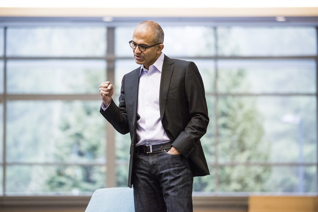 Satya Nadella: La visión del CEO de Microsoft sobre la inteligencia artificial y el dinero